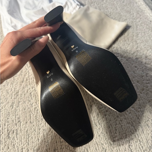 Revolve boots new 38 - Picture 2 of 6